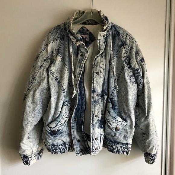 weathered blues Jackets & Blazers - Vintage 90’s denim jacket